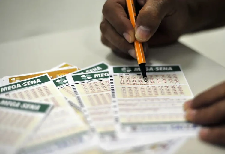 Cartelas da Mega-Sena | Marcello Casal Jr/Agência Brasil